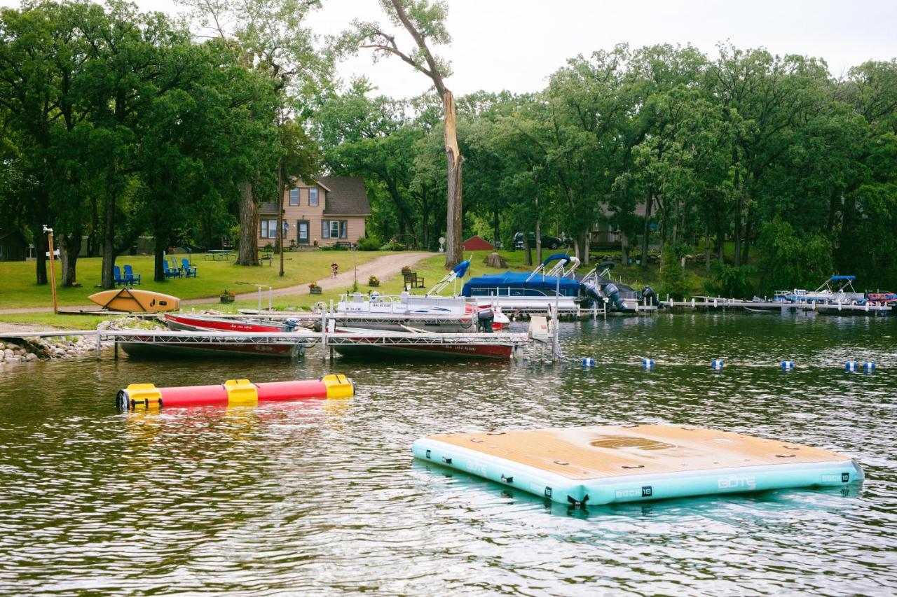 Swan Lake Resort & Campground Fergus Falls Екстер'єр фото