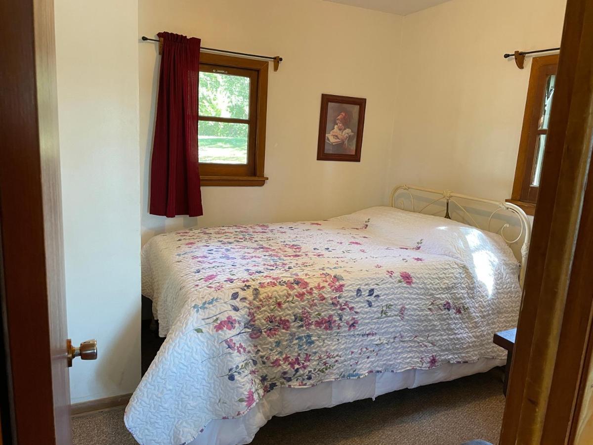 Swan Lake Resort & Campground Fergus Falls Екстер'єр фото