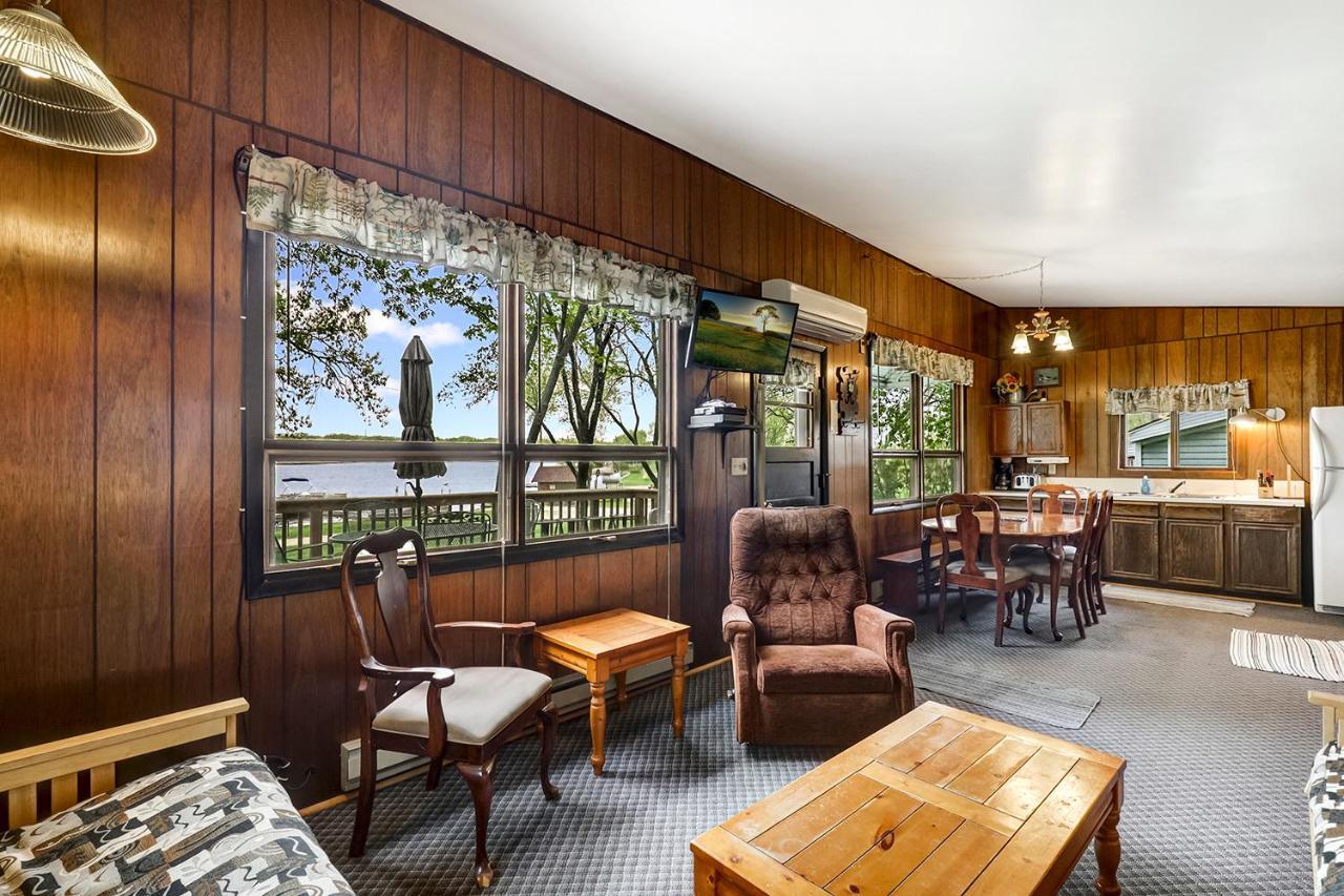 Swan Lake Resort & Campground Fergus Falls Екстер'єр фото