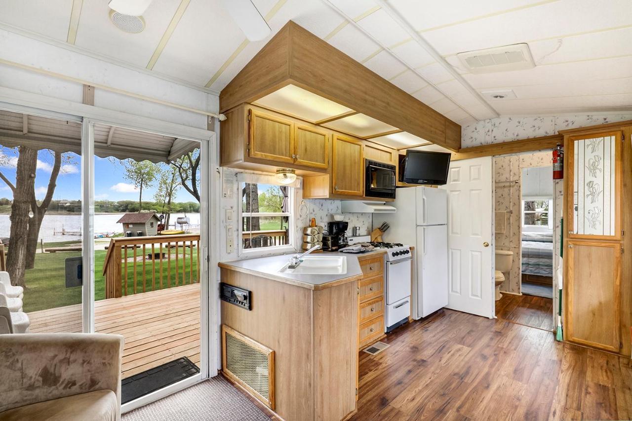 Swan Lake Resort & Campground Fergus Falls Екстер'єр фото