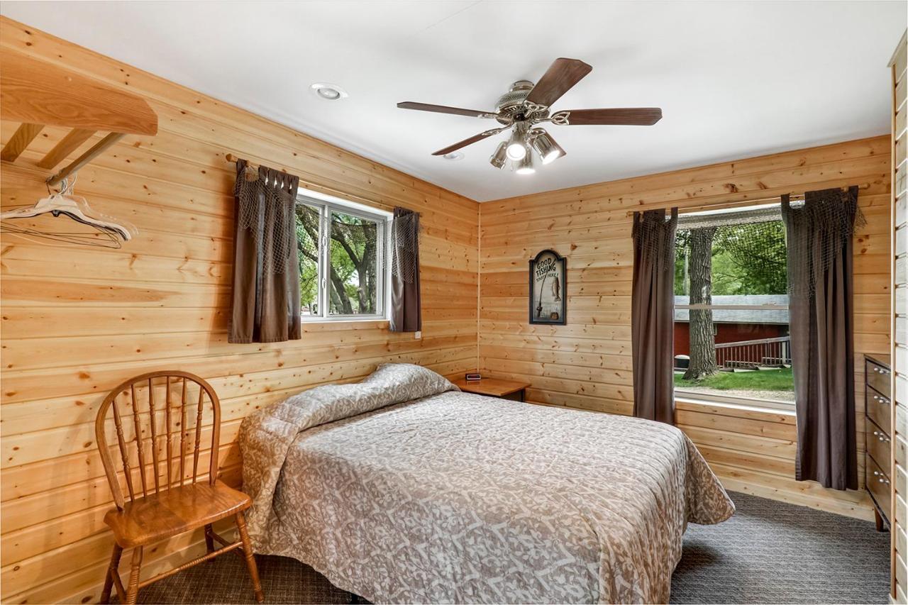 Swan Lake Resort & Campground Fergus Falls Екстер'єр фото