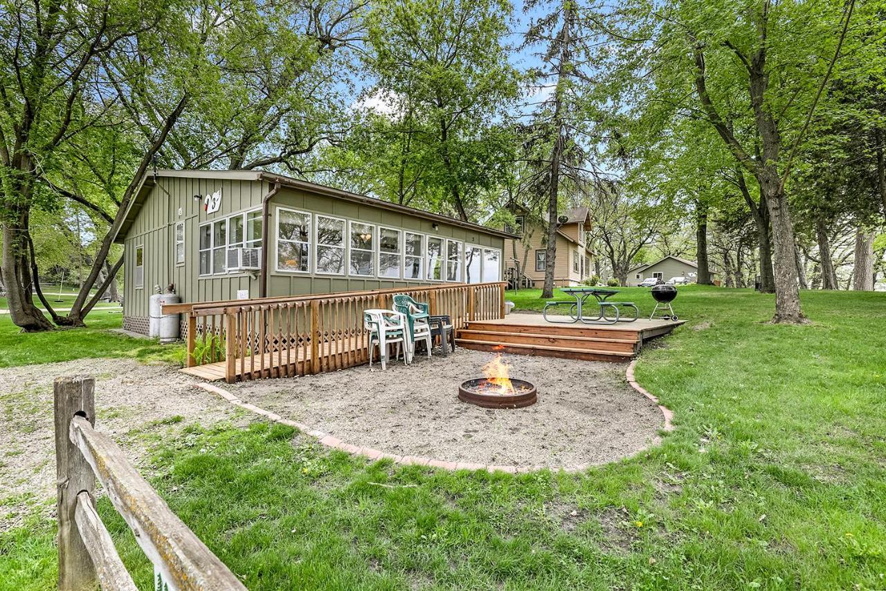 Swan Lake Resort & Campground Fergus Falls Екстер'єр фото