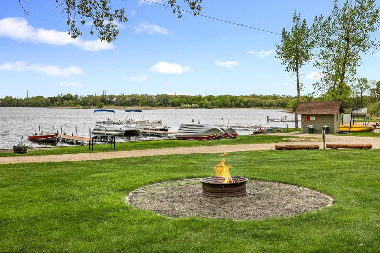 Swan Lake Resort & Campground Fergus Falls Екстер'єр фото